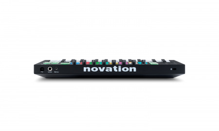 Novation LaunchKey Mini MK3 по цене 13 950 ₽
