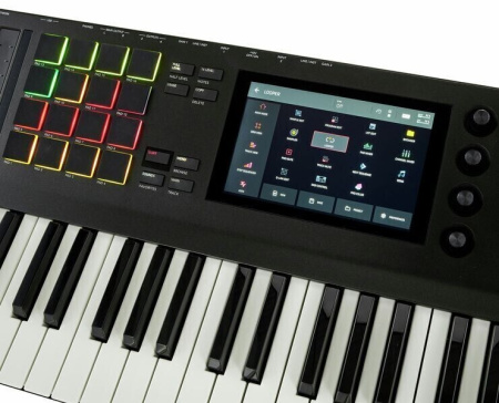 AKAI MPC Key 61 по цене 200 100 ₽