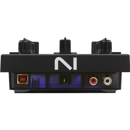 Native Instruments Traktor Kontrol Z1 MK2 по цене 40 000 ₽