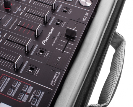 UDG Urbanite MIDI Controller FlightBag Large Black по цене 14 500 ₽