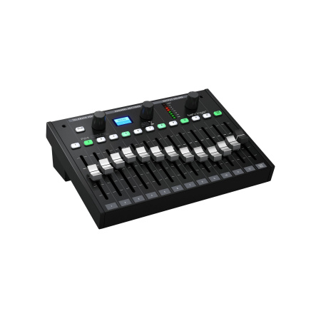 Behringer P24 по цене 30 000 ₽