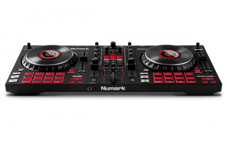 Numark Mixtrack Platinum FX по цене 48 600 ₽