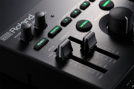 Roland VT-4 по цене 37 750 ₽
