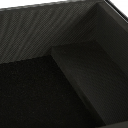 UDG Ultimate Flight Case Scratch Black Plus по цене 44 200 ₽