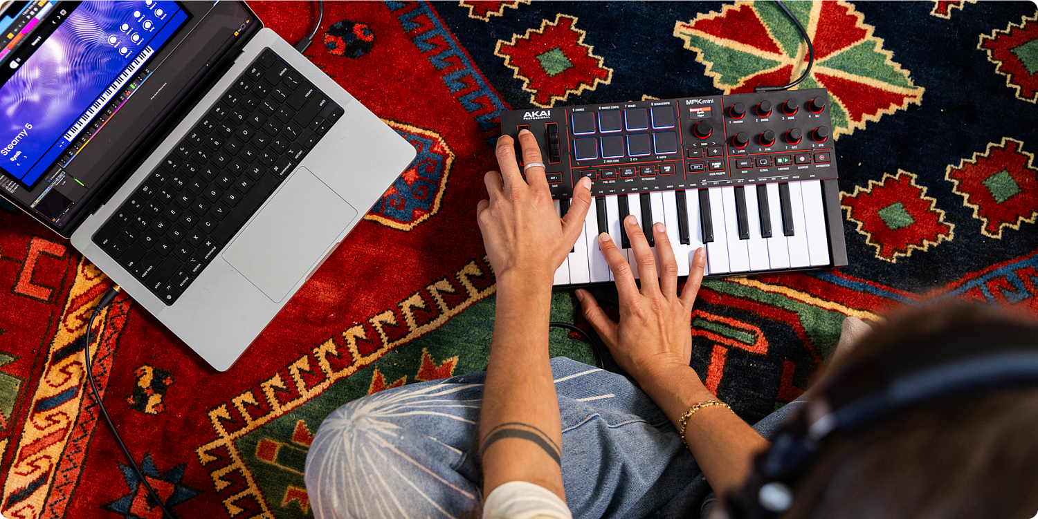 AKAI MPK Mini IV — новая версия классической MIDI-клавиатуры