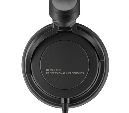 Beyerdynamic DT 240 по цене 11 150 ₽