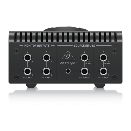 Behringer Studio M по цене 7 542 ₽