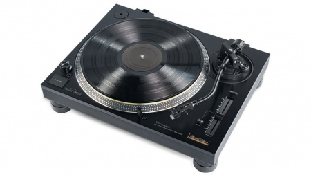 Technics SL-1210GAE по цене 549 990 ₽