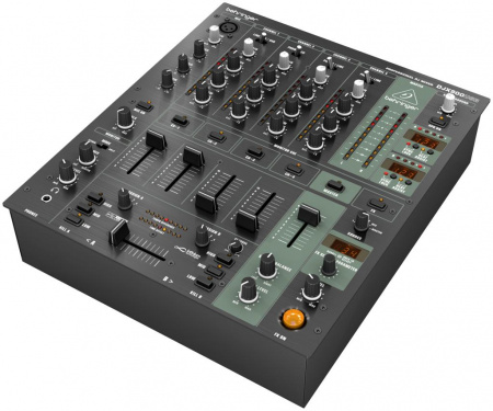 Behringer DJX900USB по цене 39 990 ₽